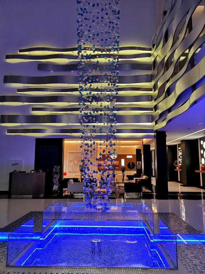 فندق The View بوزنيقة المظهر الخارجي الصورة The lobby of the hotel