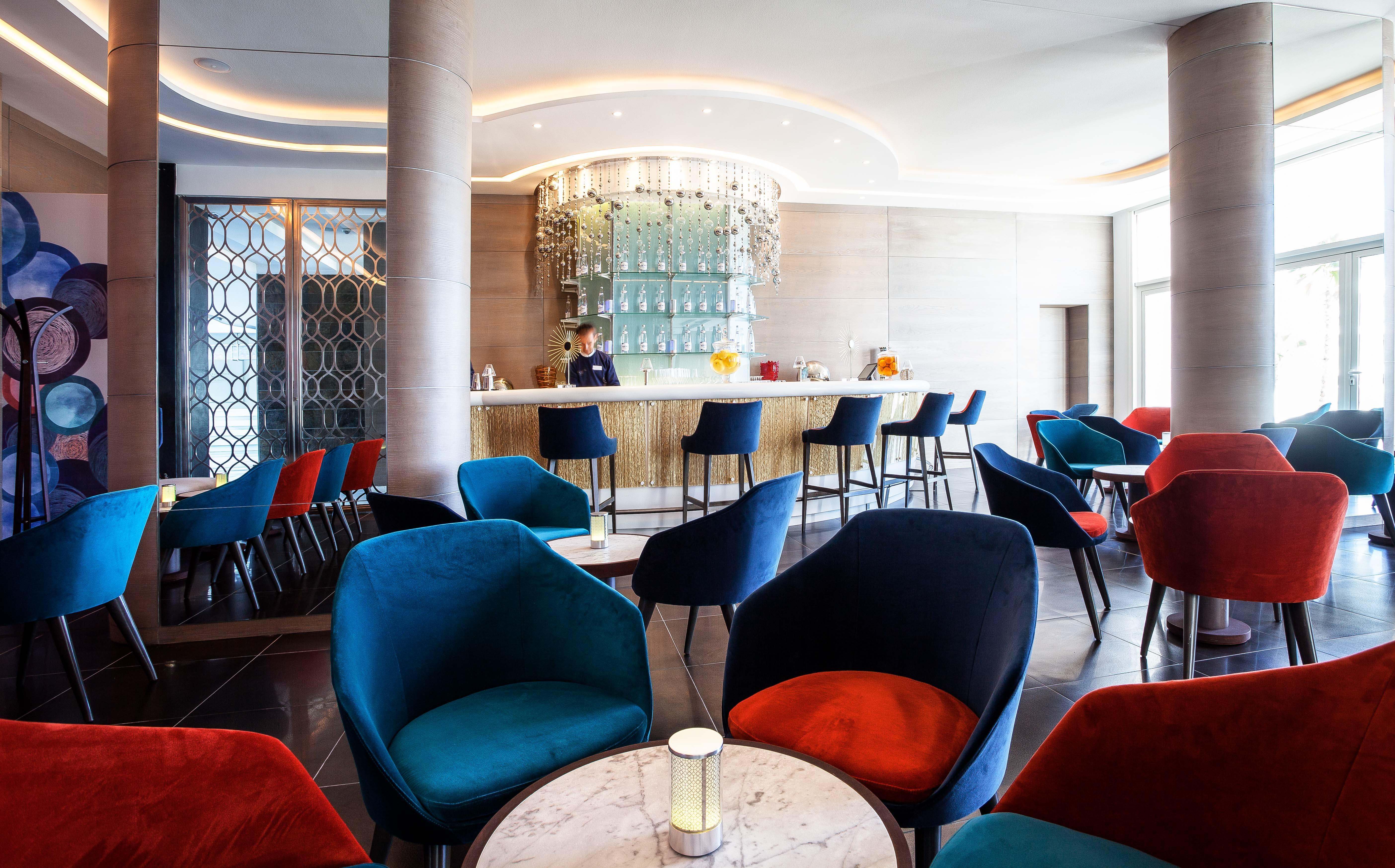 فندق The View بوزنيقة المظهر الخارجي الصورة The bar at the 101 lounge